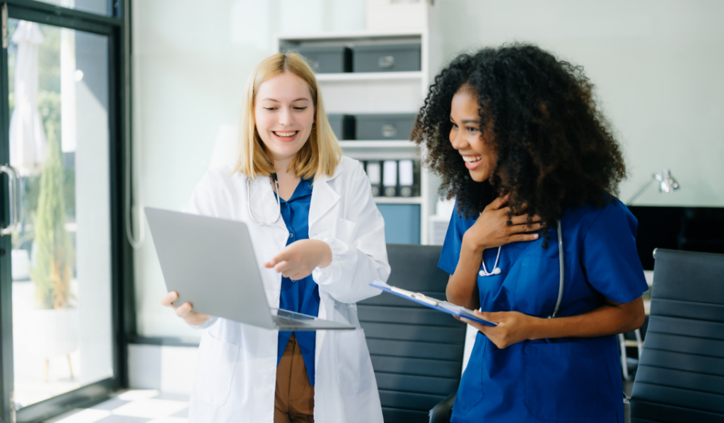 Nurses tracking clinical ladder progress using professional portfolio software | CHCI