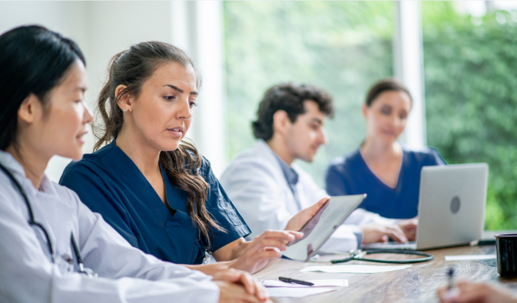 Nurse leader discussing career development with an emerging nurse leader | Creative Health Care Insight